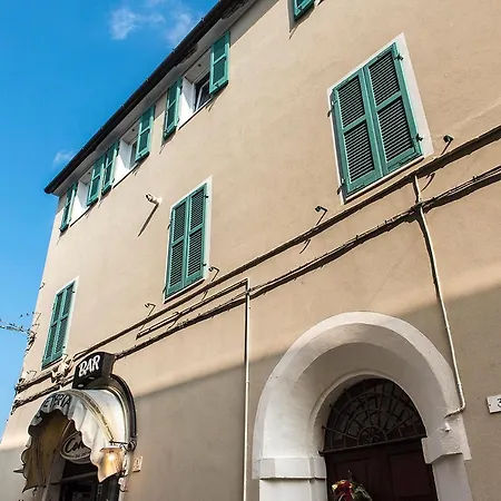 S035 - Sirolo, Trilocale In Piazza Con Vista Mare